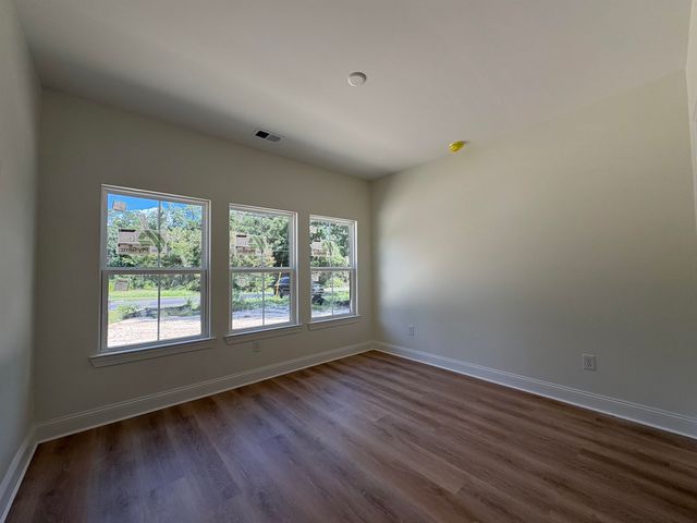 4340 Mineola Ave., Little River, SC 29566