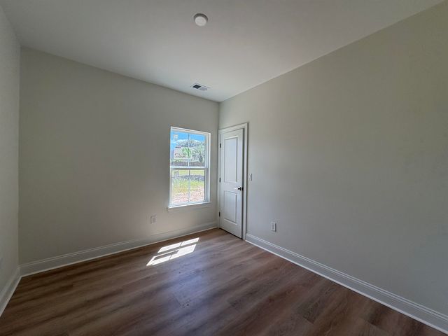 4340 Mineola Ave., Little River, SC 29566