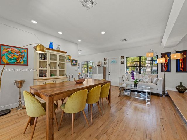 9320 SW 125th Ter, Miami, FL 33176