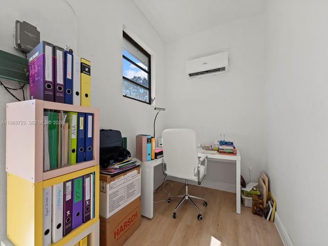 9320 SW 125th Ter, Miami, FL 33176