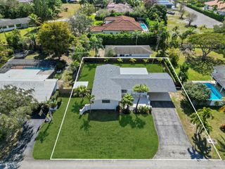 9320 SW 125th Ter, Miami, FL 33176