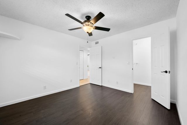 430 SE 2ND Avenue 21, Deerfield Beach, FL 33441
