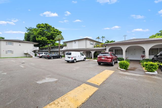 430 SE 2ND Avenue 21, Deerfield Beach, FL 33441