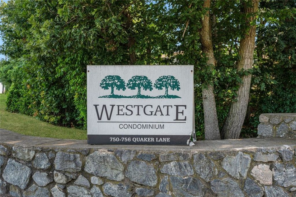 750 Quaker Lane B112, Warwick, RI 02818