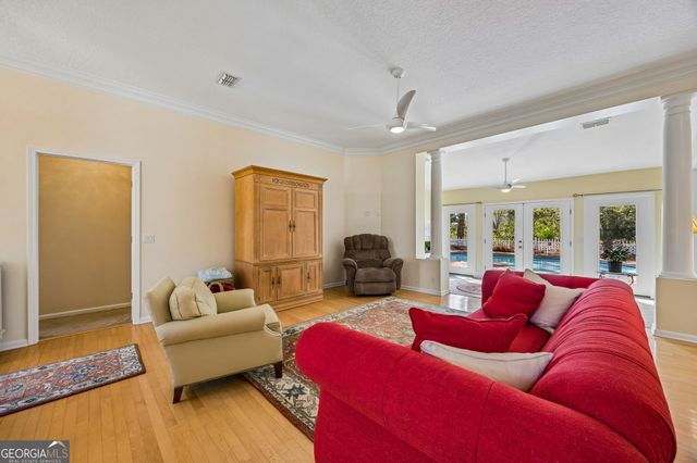 202 Cumberland Drive, Kingsland, GA 31548