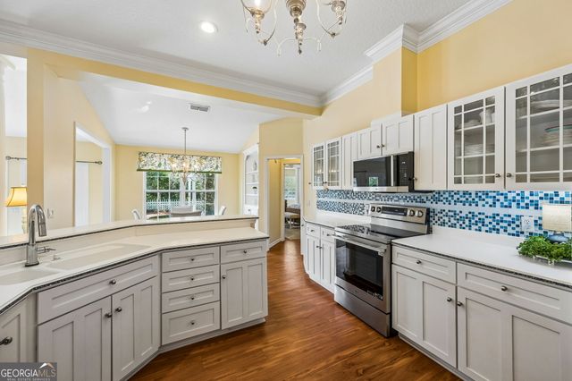 202 Cumberland Drive, Kingsland, GA 31548