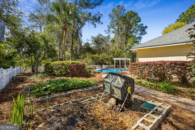 202 Cumberland Drive, Kingsland, GA 31548