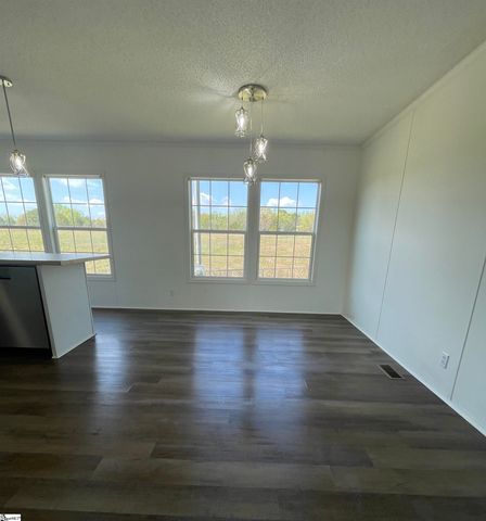 506 Harris Bridge Road, Woodruff, SC 29388