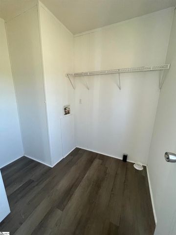 506 Harris Bridge Road, Woodruff, SC 29388