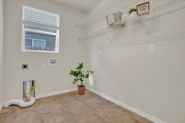 1437 Alberton Cir, Lincoln, CA 95648