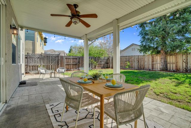 1437 Alberton Cir, Lincoln, CA 95648