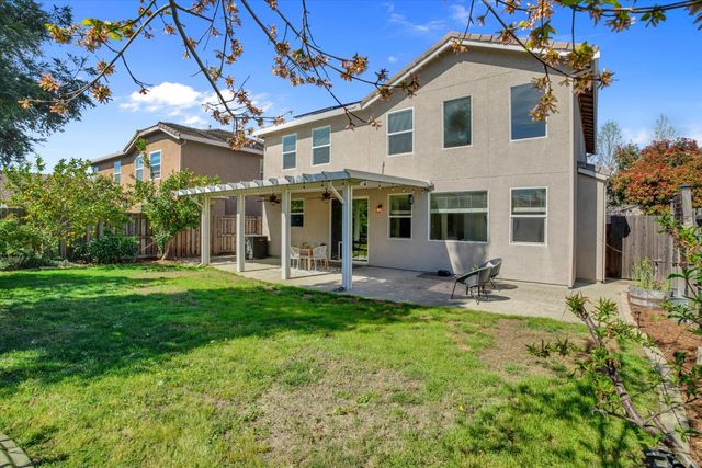 1437 Alberton Cir, Lincoln, CA 95648