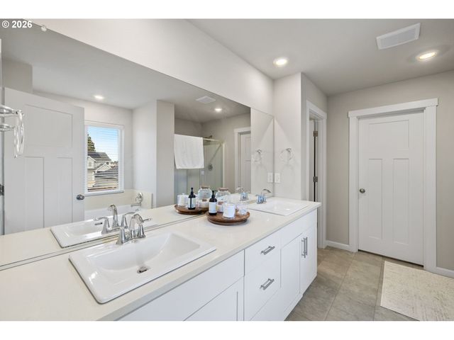 6463 Se 21ST St, Gresham, OR 97080