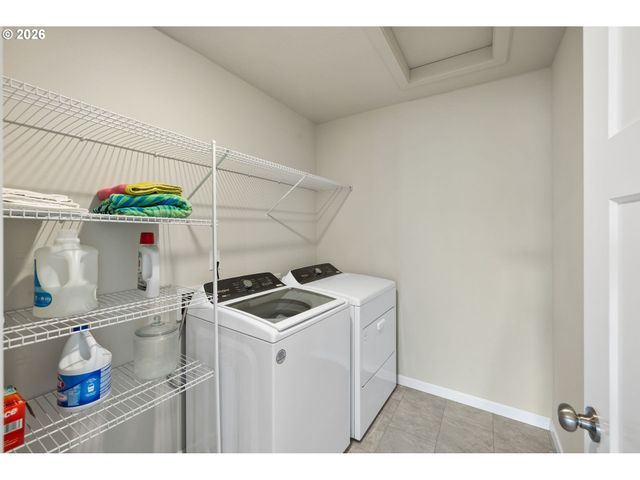 6463 Se 21ST St, Gresham, OR 97080