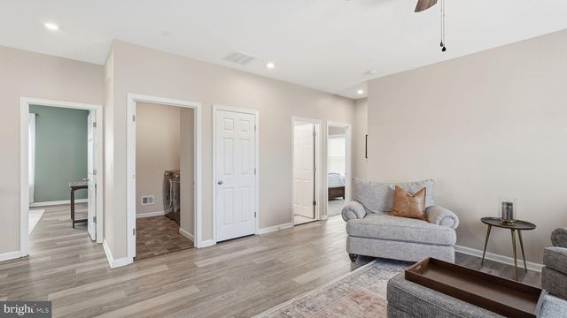 1055 ASPEN RD, Stafford, VA 22554