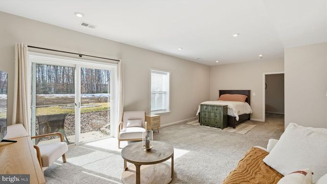 1055 ASPEN RD, Stafford, VA 22554