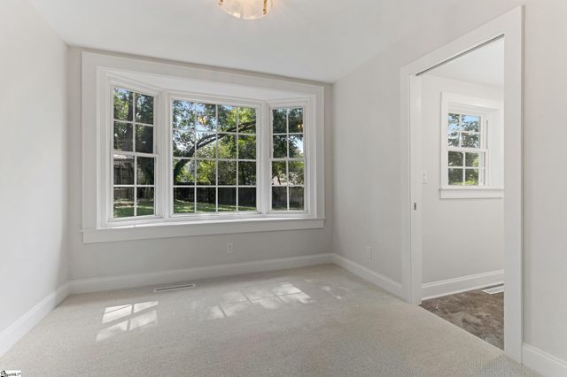6 Beverly Avenue, Greenville, SC 29605