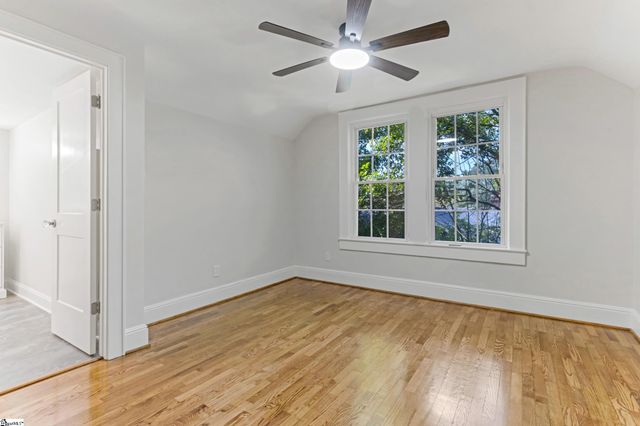 6 Beverly Avenue, Greenville, SC 29605