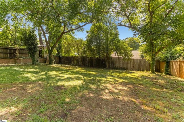6 Beverly Avenue, Greenville, SC 29605