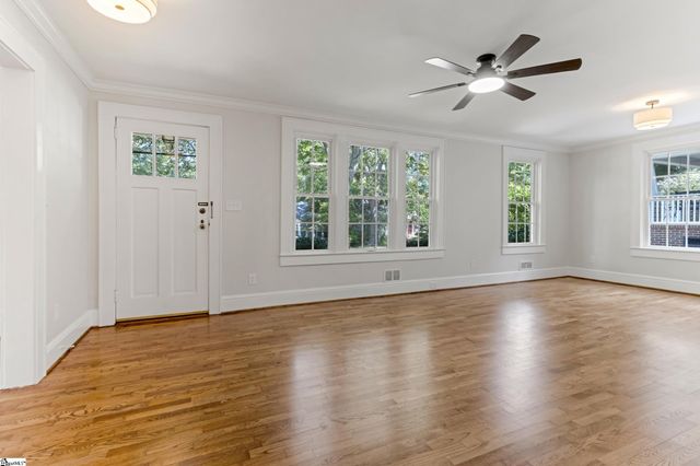 6 Beverly Avenue, Greenville, SC 29605