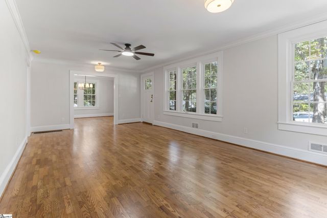 6 Beverly Avenue, Greenville, SC 29605