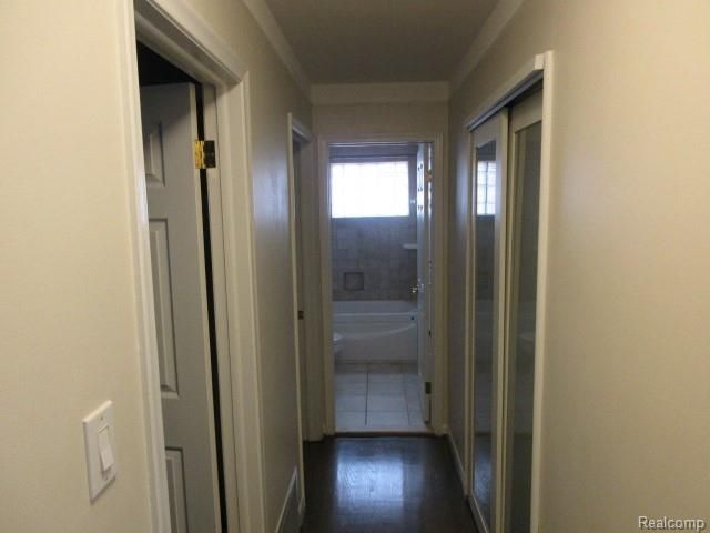 1236 Jenifer Avenue, Madison Heights, MI 48071