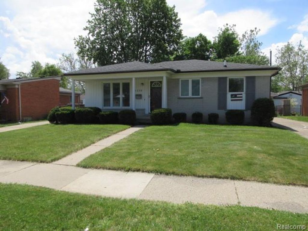 1236 Jenifer Avenue, Madison Heights, MI 48071