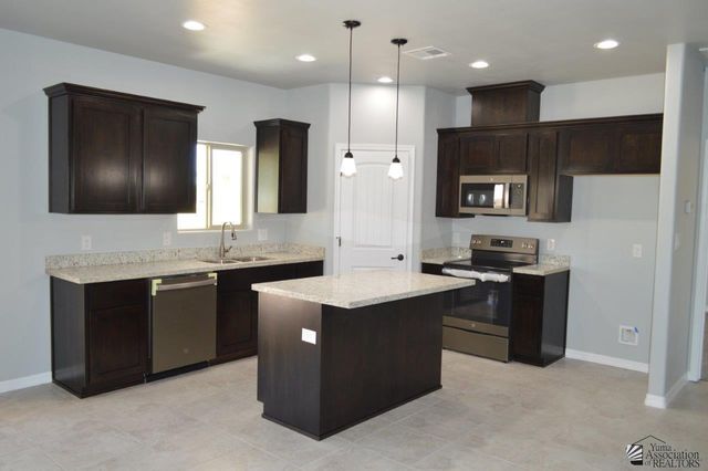 27333 Red Rock Rd, Wellton, AZ 85356