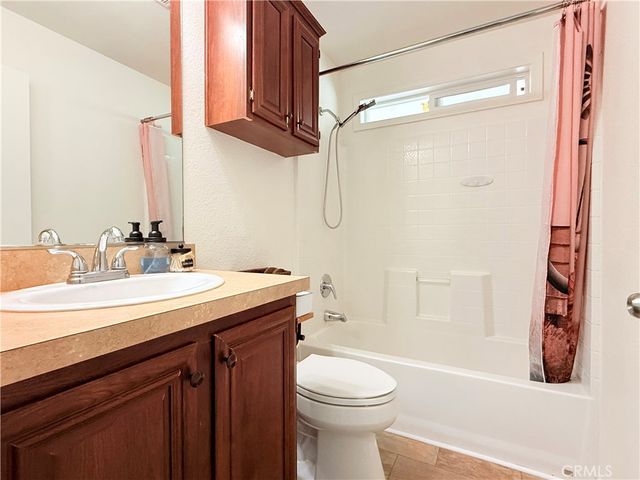 220 S Elk 66, Hemet, CA 92543