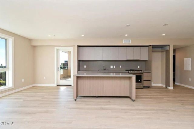 39 S Los Robles Avenue 6006, Pasadena, CA 91101