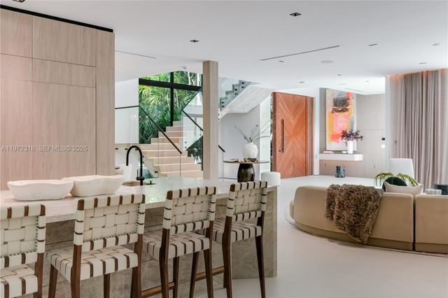 2800 Calusa St, Miami, FL 33133