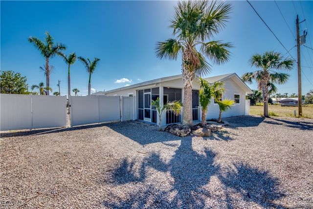 16040 Tortuga ST, Bokeelia, FL 33922
