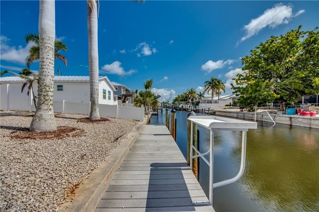 16040 Tortuga ST, Bokeelia, FL 33922