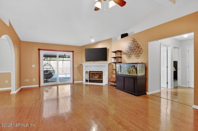 2472 MOON HARBOR Way, Middleburg, FL 32068