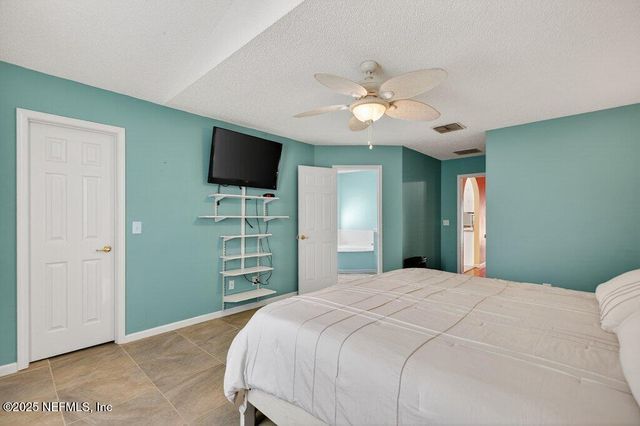 2472 MOON HARBOR Way, Middleburg, FL 32068