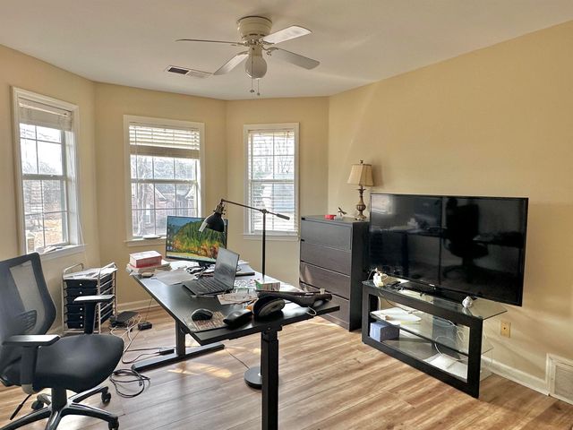 166 S RAIN HOLLOW CIR, Collierville, TN 38017