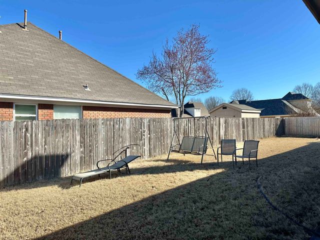 166 S RAIN HOLLOW CIR, Collierville, TN 38017