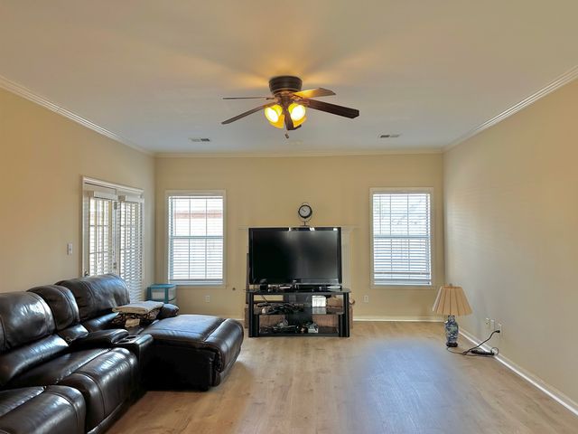 166 S RAIN HOLLOW CIR, Collierville, TN 38017