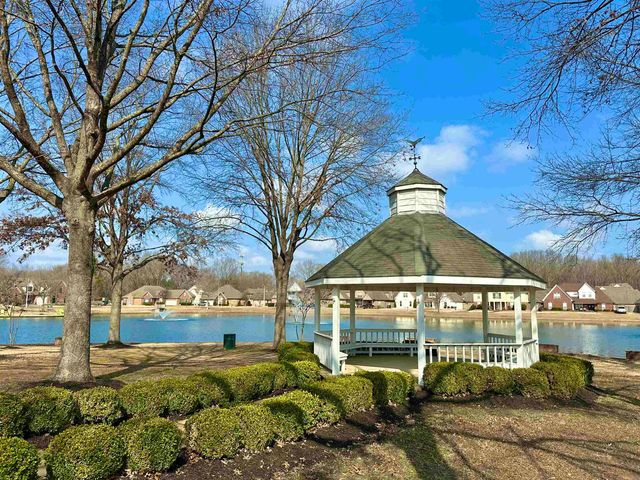 166 S RAIN HOLLOW CIR, Collierville, TN 38017