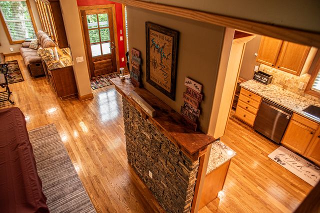105 Bay Dr, Lancaster, TN 38569