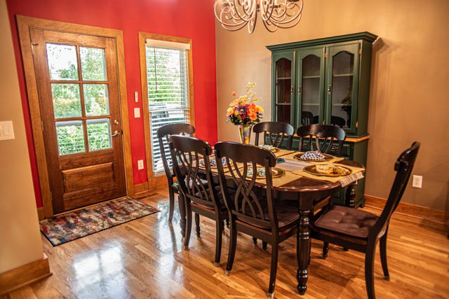 105 Bay Dr, Lancaster, TN 38569