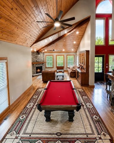 105 Bay Dr, Lancaster, TN 38569