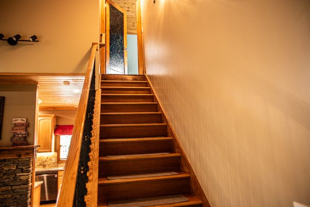 105 Bay Dr, Lancaster, TN 38569