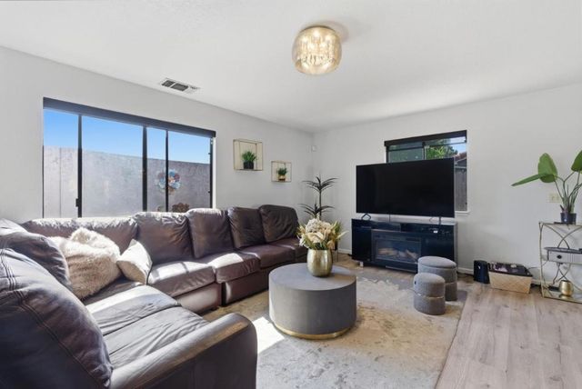 1930 Vine Drive, Fairfield, CA 94533