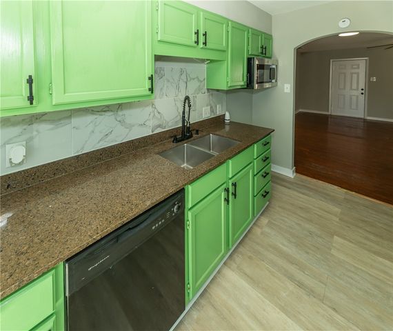 405 Beverly Dr, Corpus Christi, TX 78411