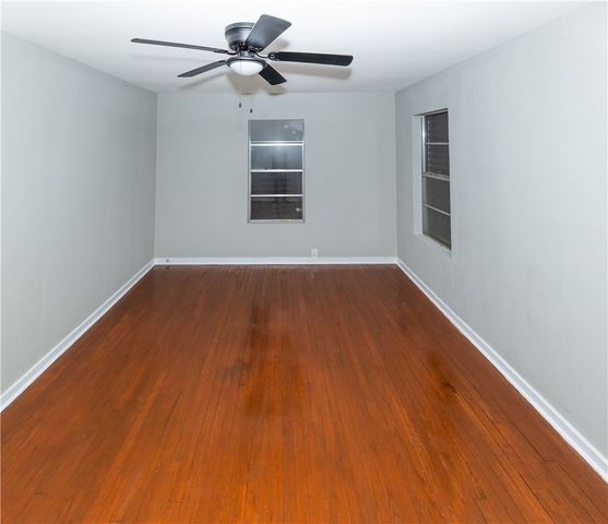 405 Beverly Dr, Corpus Christi, TX 78411