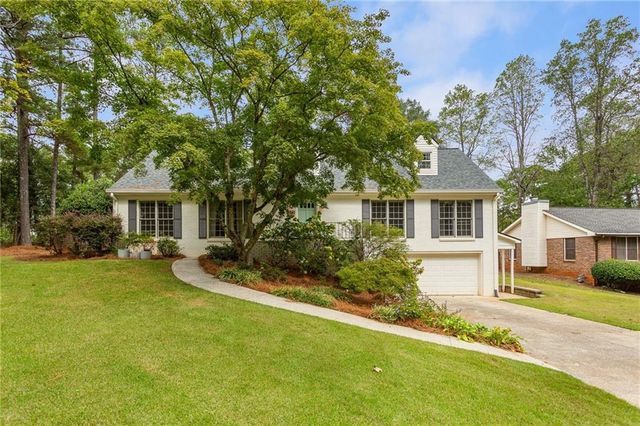 1375 Mosswood SE Lane, Smyrna, GA 30082