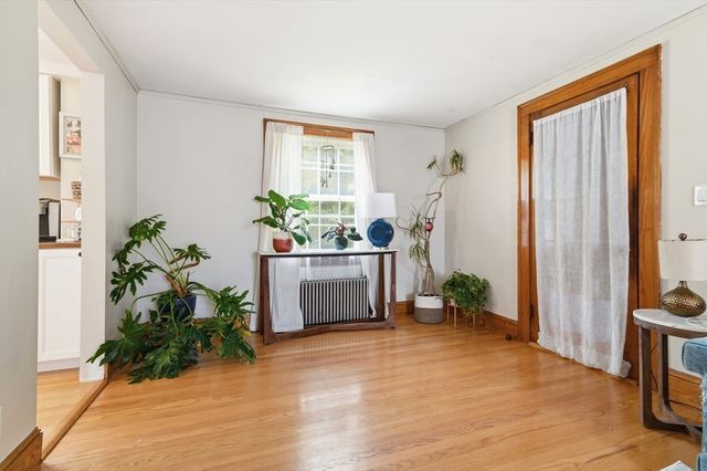 19 Riley Ave, Weymouth, MA 02189