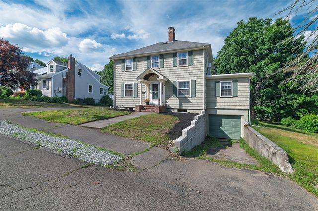 19 Riley Ave, Weymouth, MA 02189