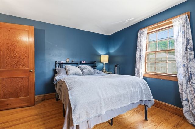 19 Riley Ave, Weymouth, MA 02189